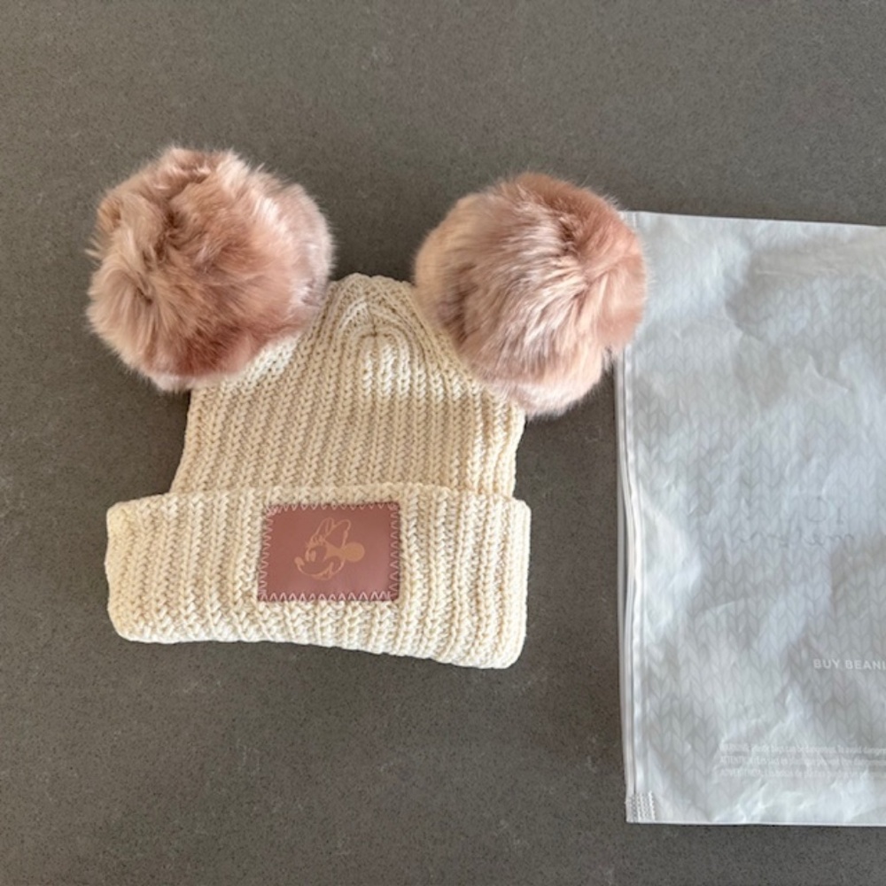 New!  Minnie Mouse Love Your Melon Youth Speckled Cuff Double Pom Hat  White